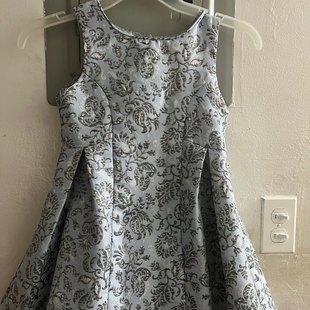 Girls size 5 evening and party dress